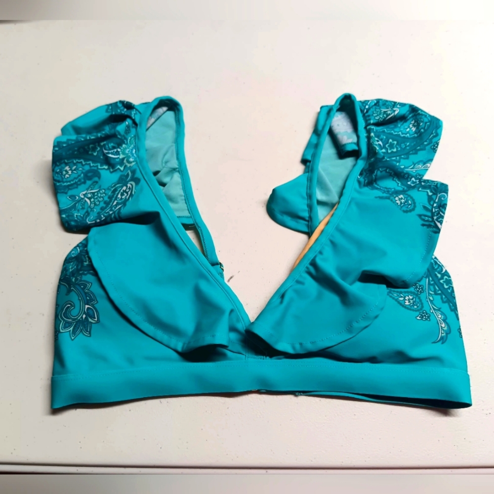 Cabana Life Bikini Top EUC